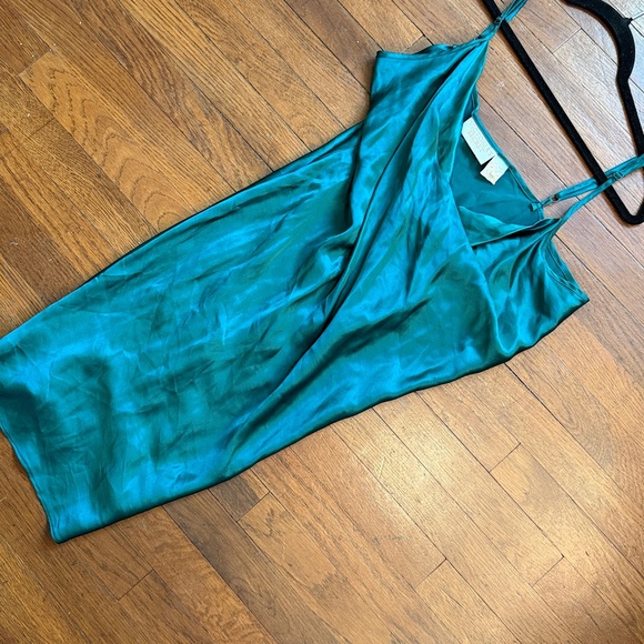 Victoria's Secret Emerald Green Satin Slip Dress - Picture 2 of 6